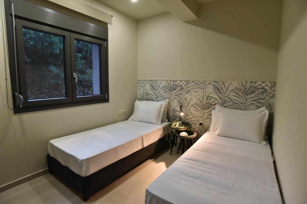 Welcome Inn Palaiontsiflikion Ngoại thất bức ảnh
